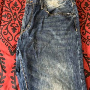 AE Slim Straight Jean